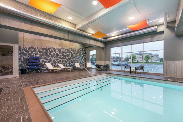 Pool 4 of 47