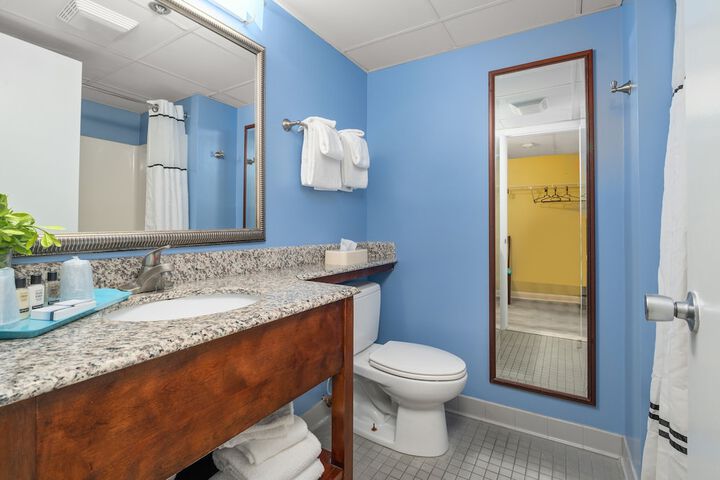 Room 22 of 51