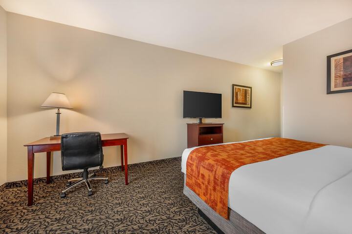 Quality Inn & Suites