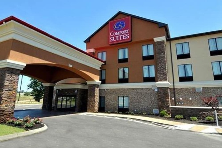 Hotel 7 of 43