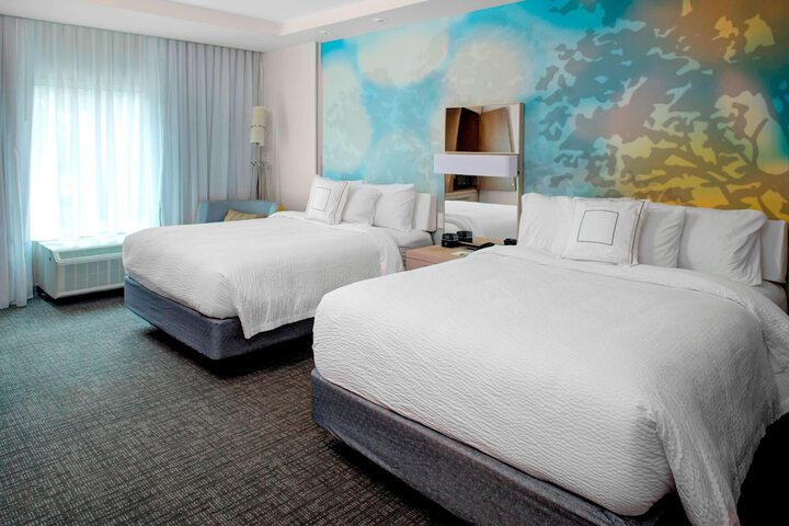 Room 18 of 43