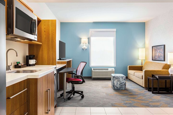 Room 26 of 39
