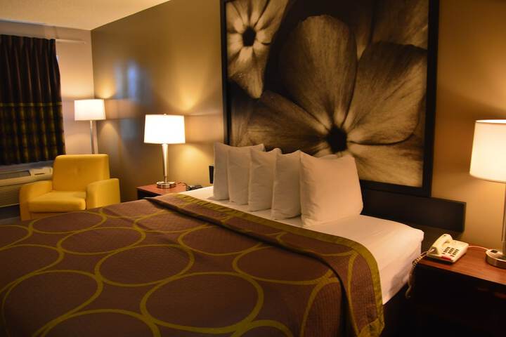 Room 21 of 31
