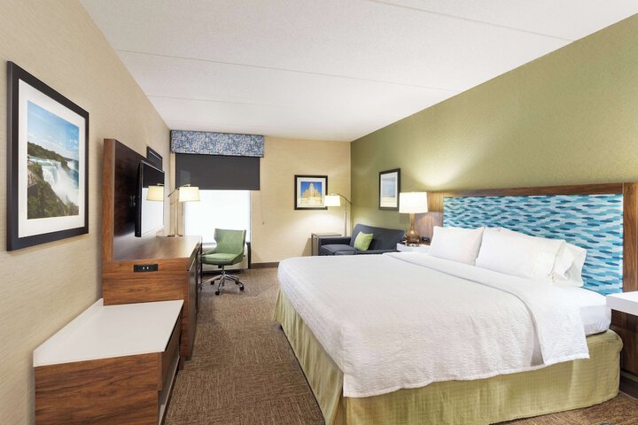 Hampton Inn Buffalo South / I-90