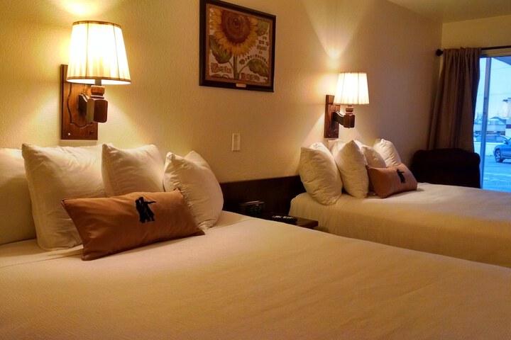Room 49 of 77