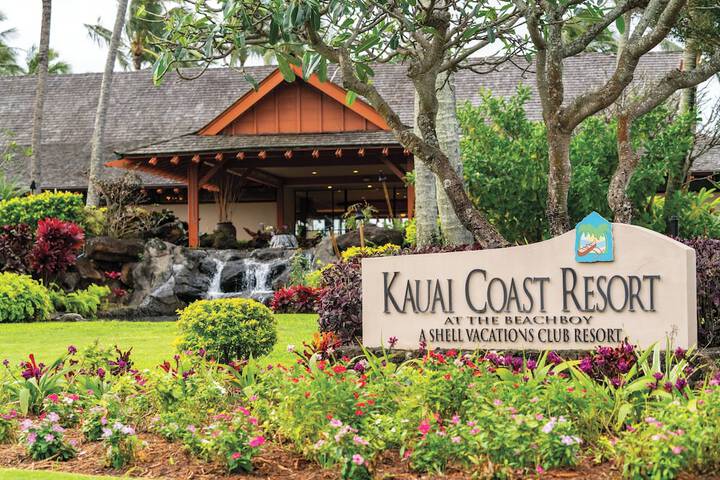 Kauai Coast at the Beachboy