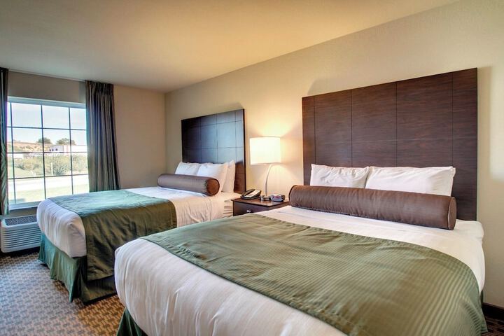Cobblestone Inn & Suites - Bloomfield