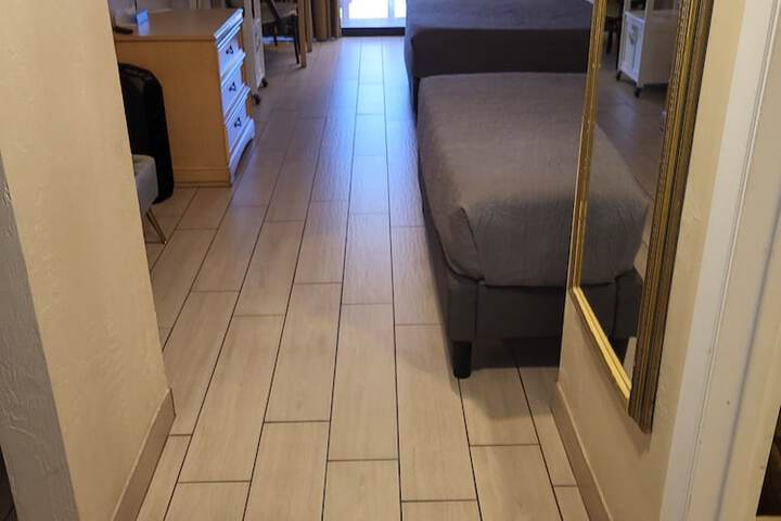 Room 44 of 64