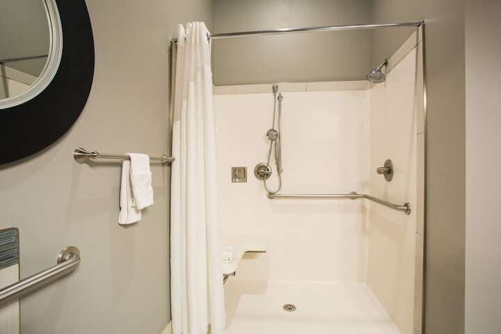 Room 13 of 45