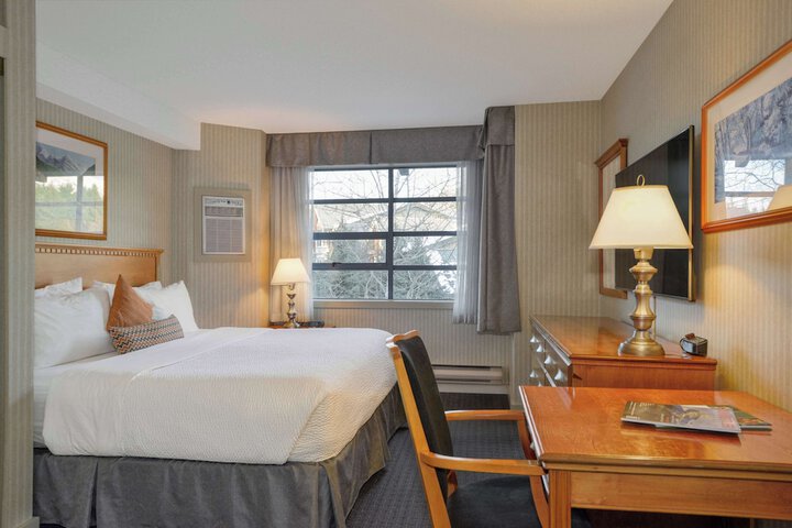 Room 35 of 42