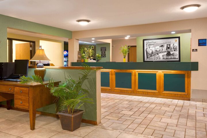 Hotel Interior 3 of 14