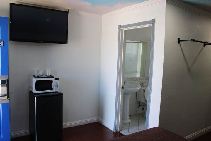 Room 22 of 69
