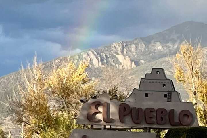 El Pueblo Lodge