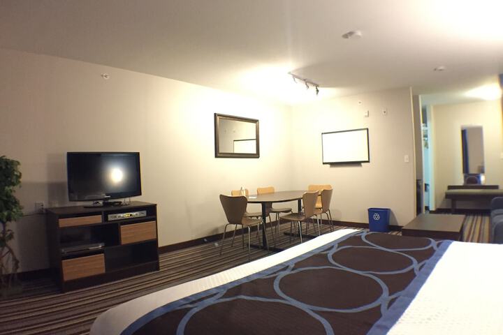 Super 8 by Wyndham Fort Frances