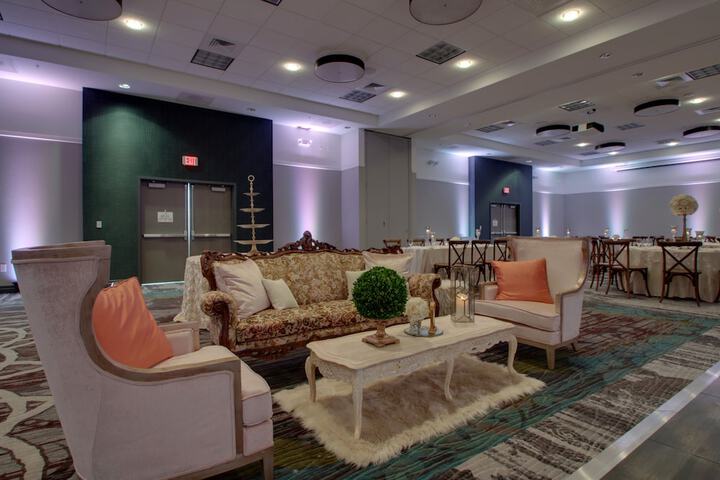 Holiday Inn & Suites Peoria at Grand Prairie by IHG