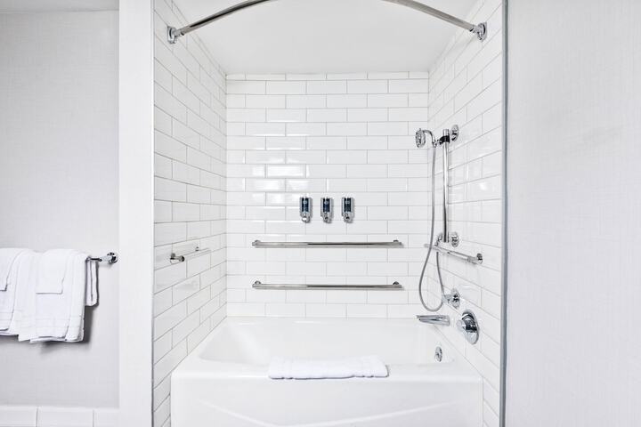 Four Points by Sheraton Ventura Harbor Resort