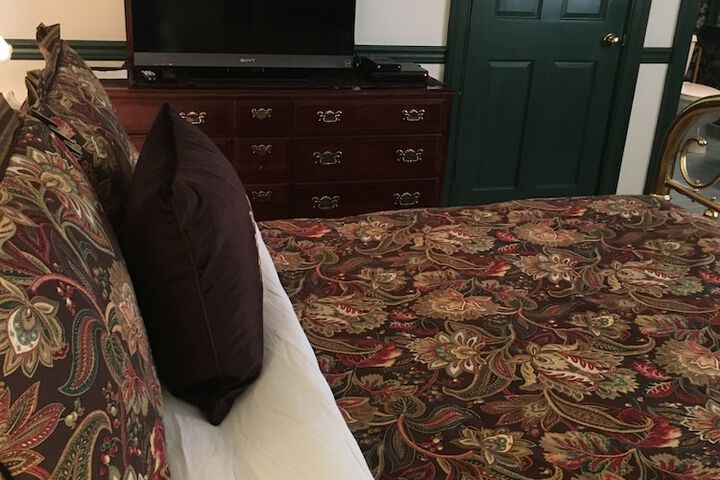 Room 29 of 37