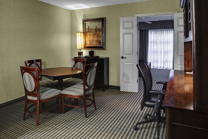 Room 15 of 35
