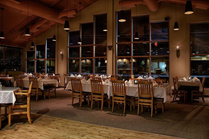 Dining 68 of 78