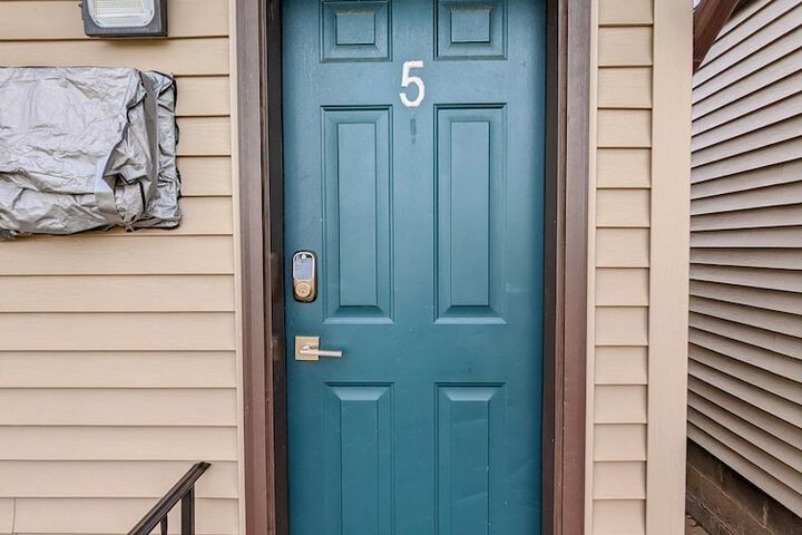 Room 54 of 140