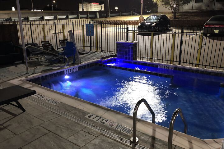 Pool 7 of 43