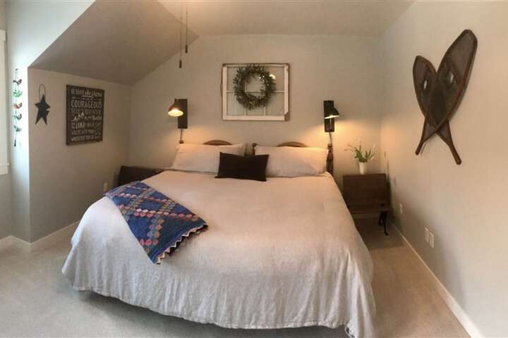 Room 11 of 29