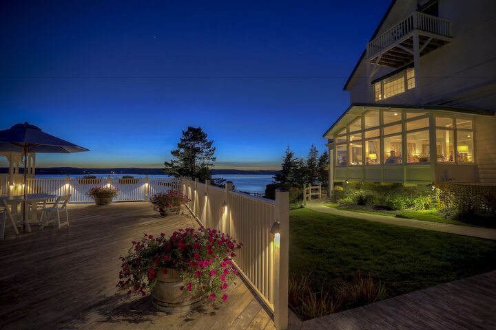 Spruce Point Inn