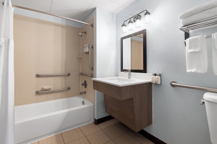 Garner Hotel Virginia Beach North by IHG