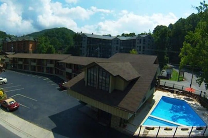 Pool 8 of 50