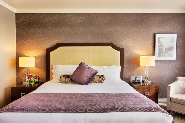 Room 14 of 43