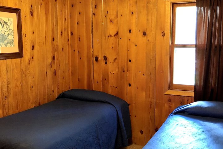 Room 51 of 75