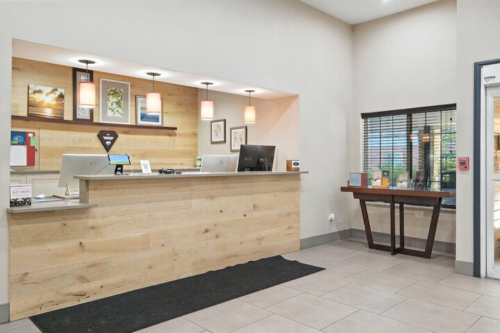 Country Inn & Suites by Radisson Merrillville, IN