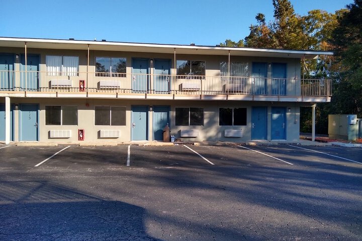 Hotel 1 of 24
