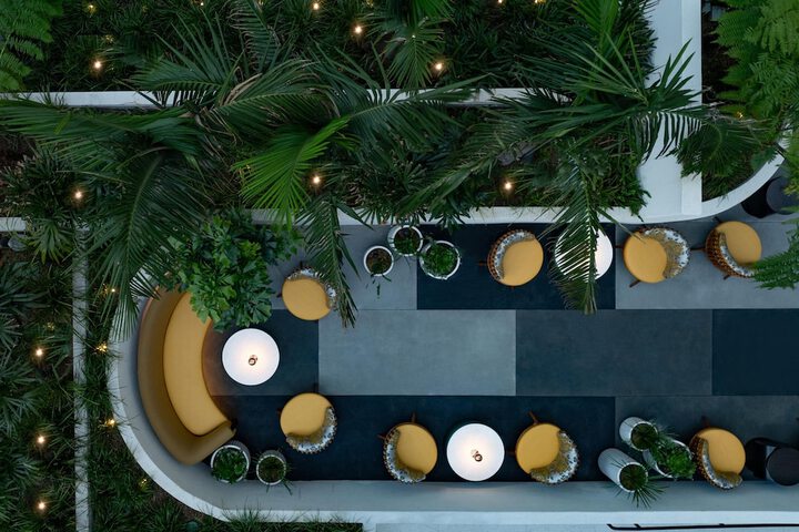 Dining 108 of 136