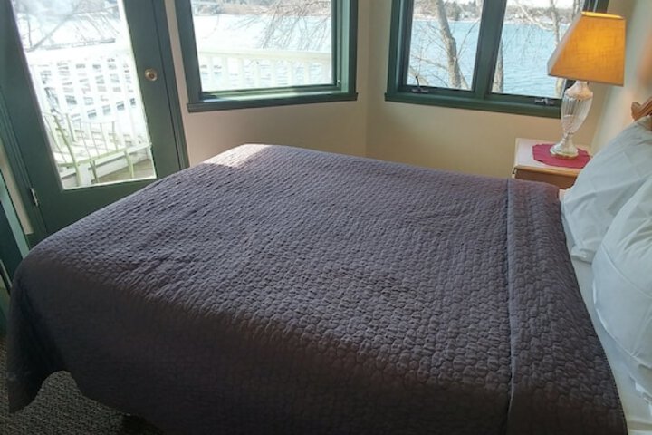 Room 56 of 128