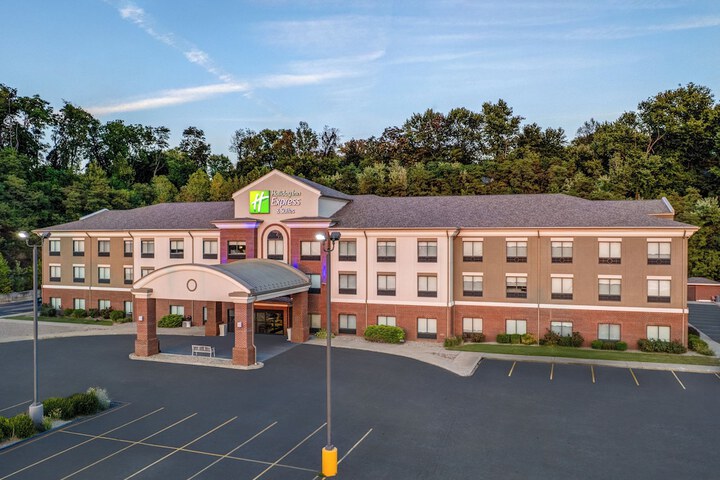 HOLIDAY INN EXPRESS & SUITES ZANESVILLE NORTH by IHG
