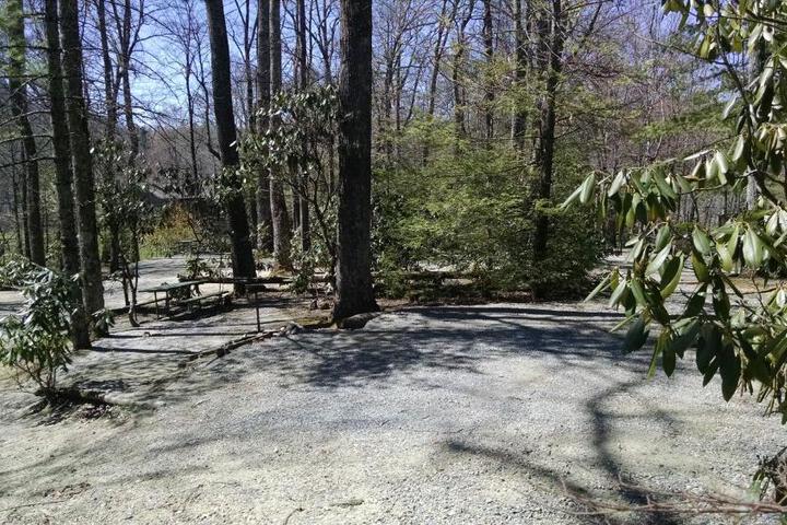 Linville Falls Campground RV Park, and Cabins