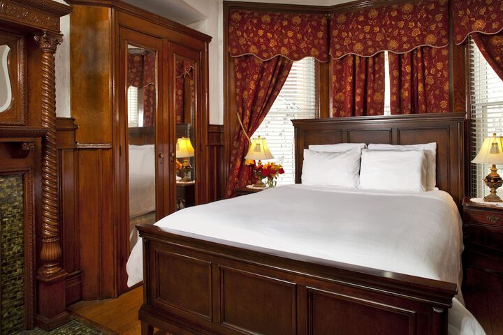 Room 43 of 88