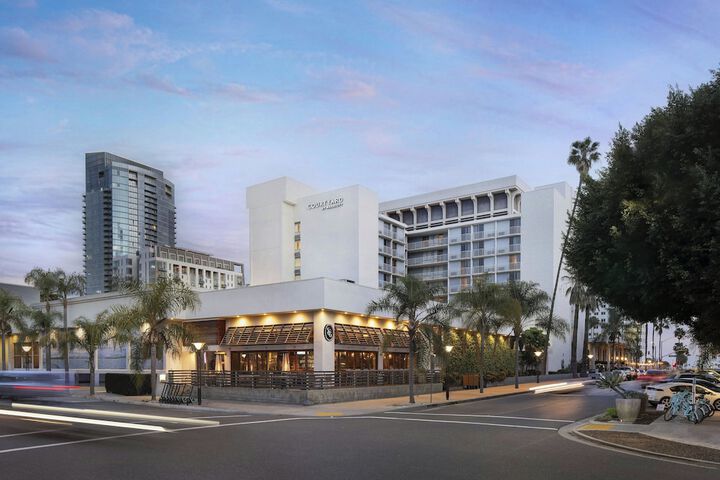 Courtyard by Marriott Long Beach Downtown