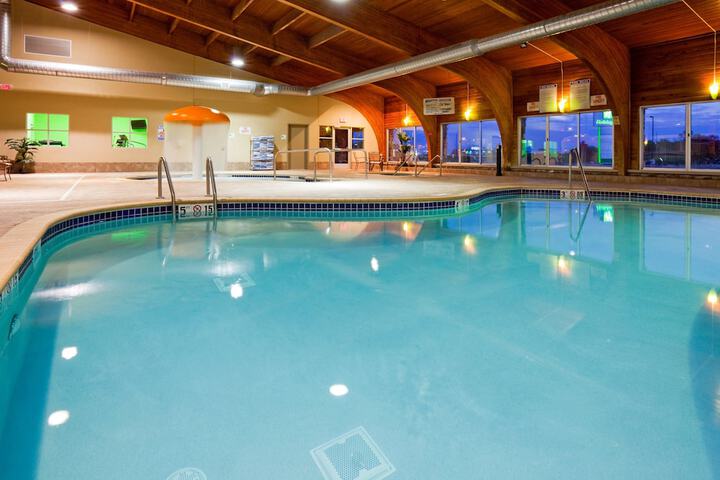 Pool 9 of 84