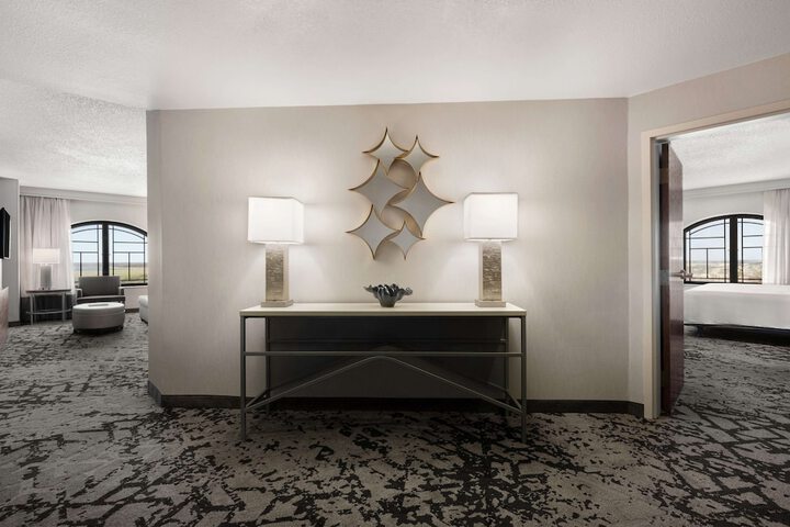 Room 44 of 70