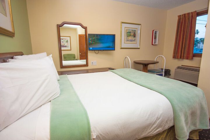 Room 16 of 22