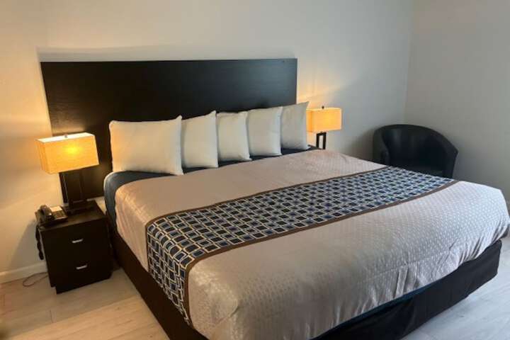 FairBridge Inn & Suites Sunnyside