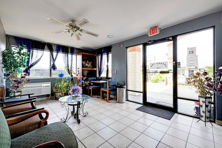 Hotel O Luxury Inn Channelview Baytown I-10