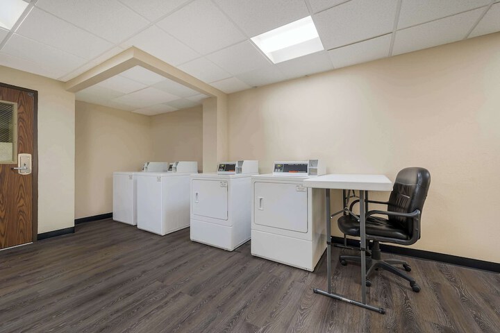 Best Western Detroit Livonia