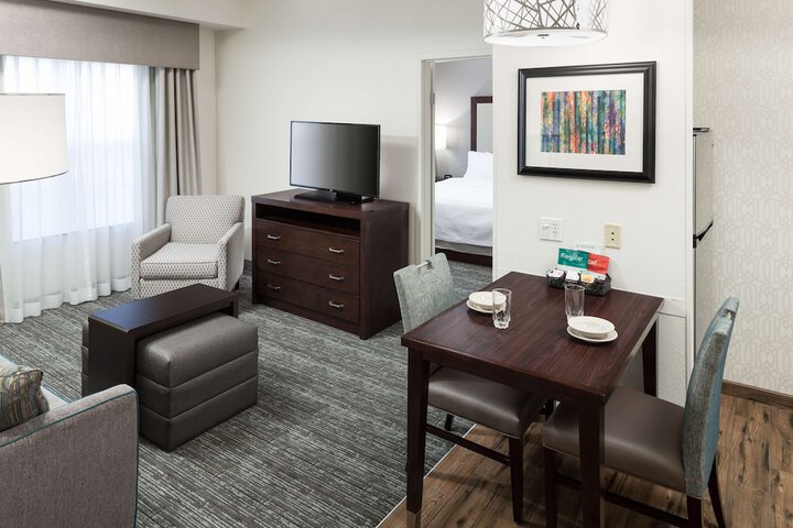 Room 16 of 37