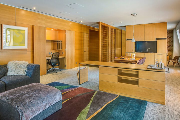 Room 48 of 109