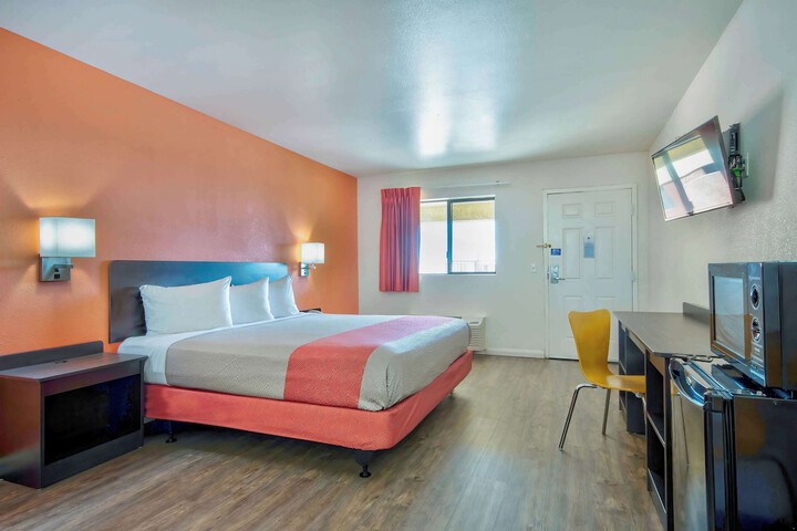 Room 20 of 58