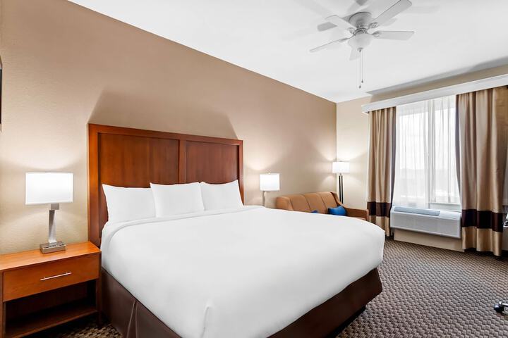 Comfort Inn & Suites Grenada