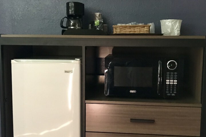 Room 26 of 32